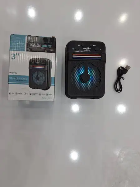 اسپیکر 1372