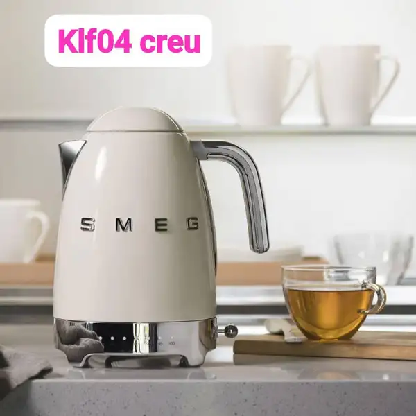 کتری برقی مدرج اسمگ ایتالیا رنگ کرم مدلklf 04creu